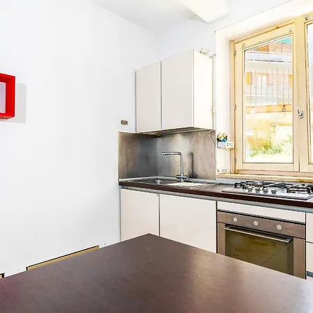 Sassetta House Apartment