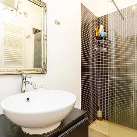 Apartment Sassetta House Siena